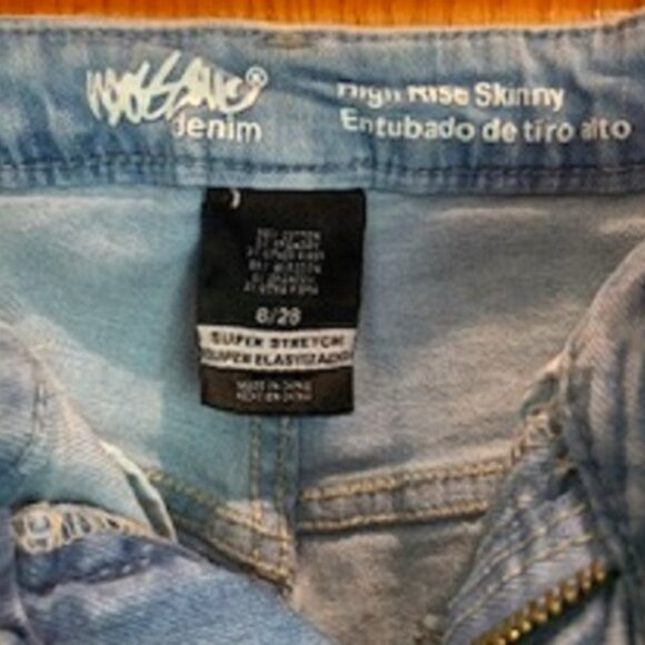 Girl's High Rise Skinny Denim Jeans Straight Fit Cotton Light Blue Size 6/28 - Picture 3 of 5